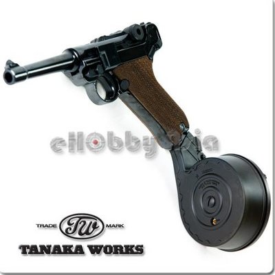 zásobník bubnový Walther P08 Parabellum - replika od Tanaka za 148USD.jpg