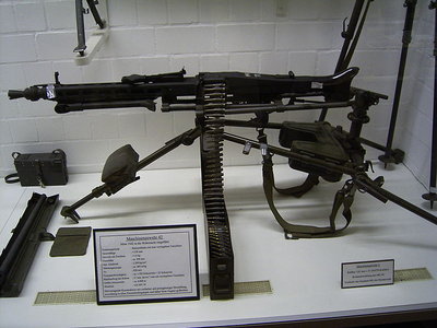 800px-MG42_Munster.jpg