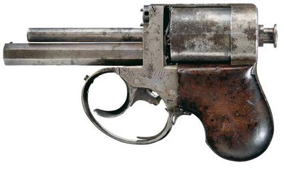 Perkusní_bullpup_revolver.jpg