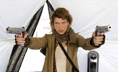 resident_evil_extinction_milla_jovovich_with_guns.jpg