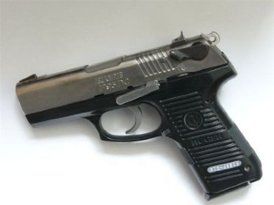 mášův Ruger P95DC 001.jpg