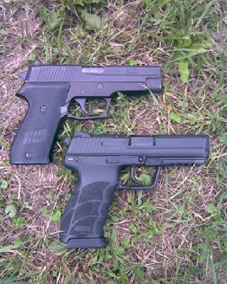 Sig P220 HK 45.jpg